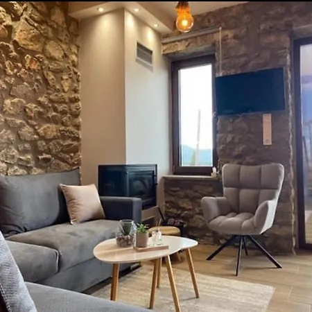 Σπίτι διακοπών χαρουλα 2