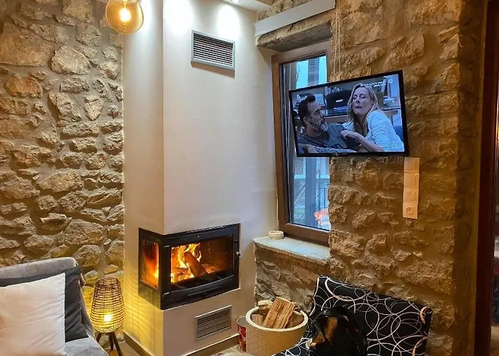 χαρουλα 2 * Παύλιανη